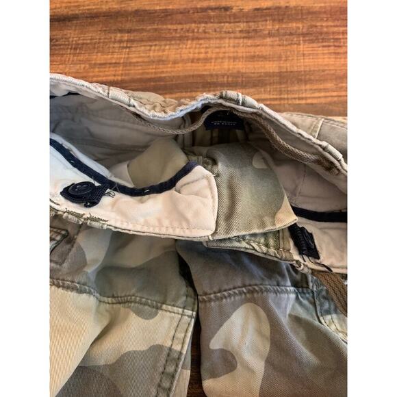 GAP Boy’s Camo Cargo Shorts / Size: 5 Slim - Picture 8 of 9